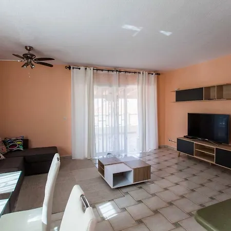 Duarte Villa
